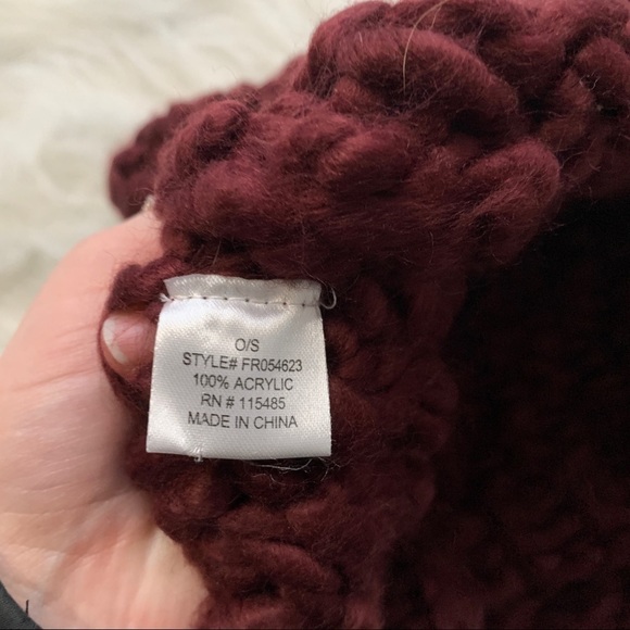 Francescas Burgundy Chunky Knit Infinity Scarf - Picture 3 of 4
